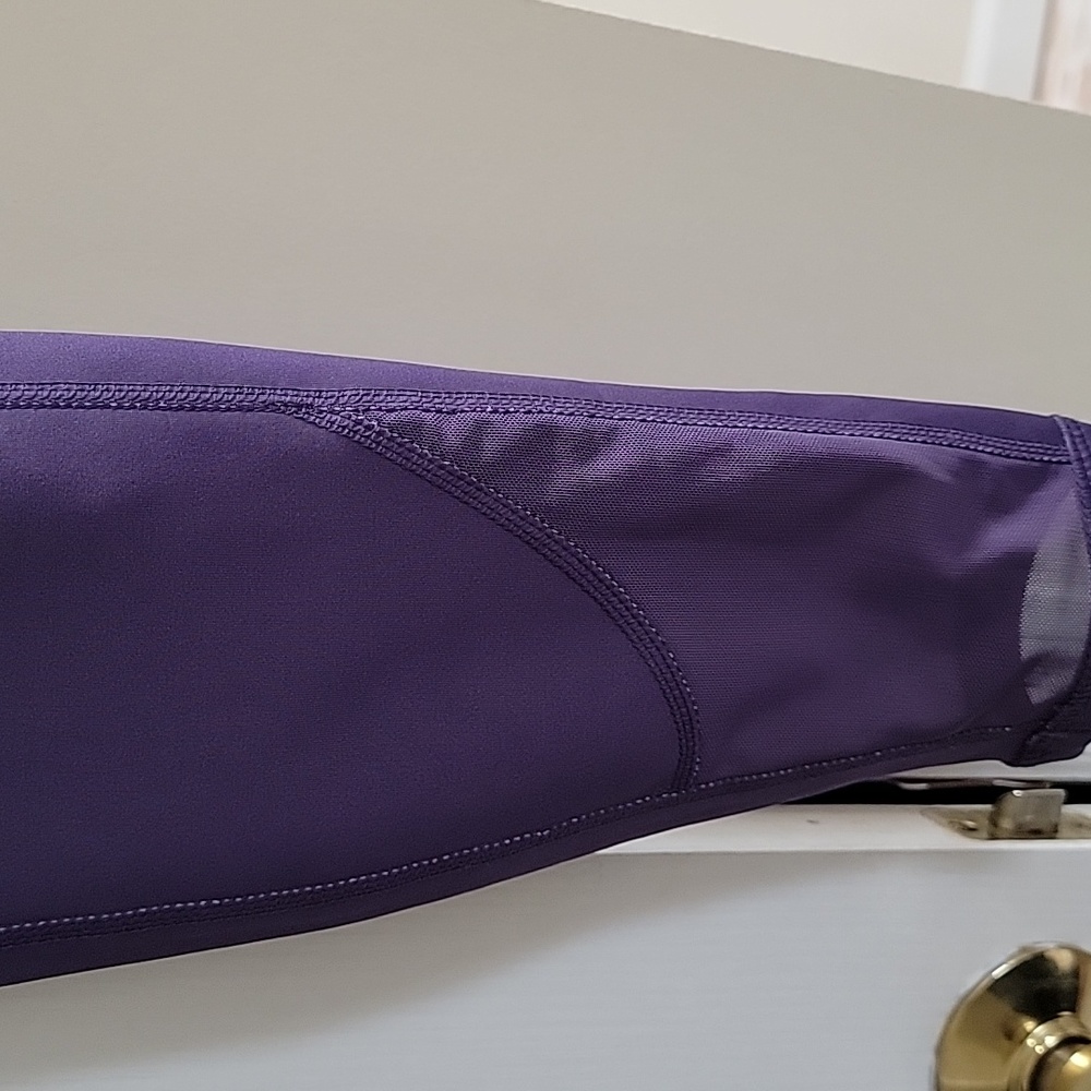 Gymshark purple leggings - Picture 3 of 3